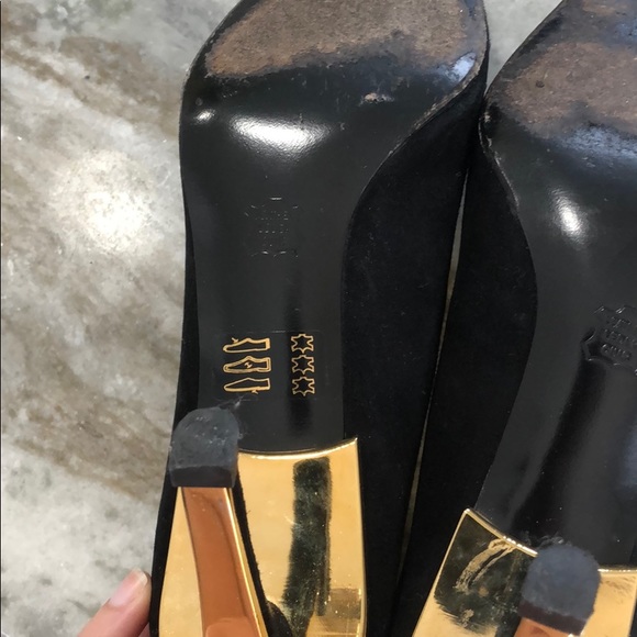 Charles Jourdan Suede structure heel pumps - Picture 8 of 8